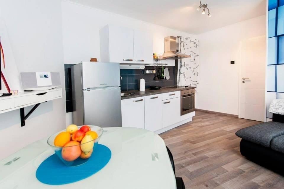 Apartman Puzzle Rovinj Buitenkant foto